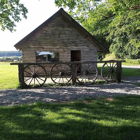 Very Spacious House With Sauna Spa And Countryside Views Gouvy Exteriör bild