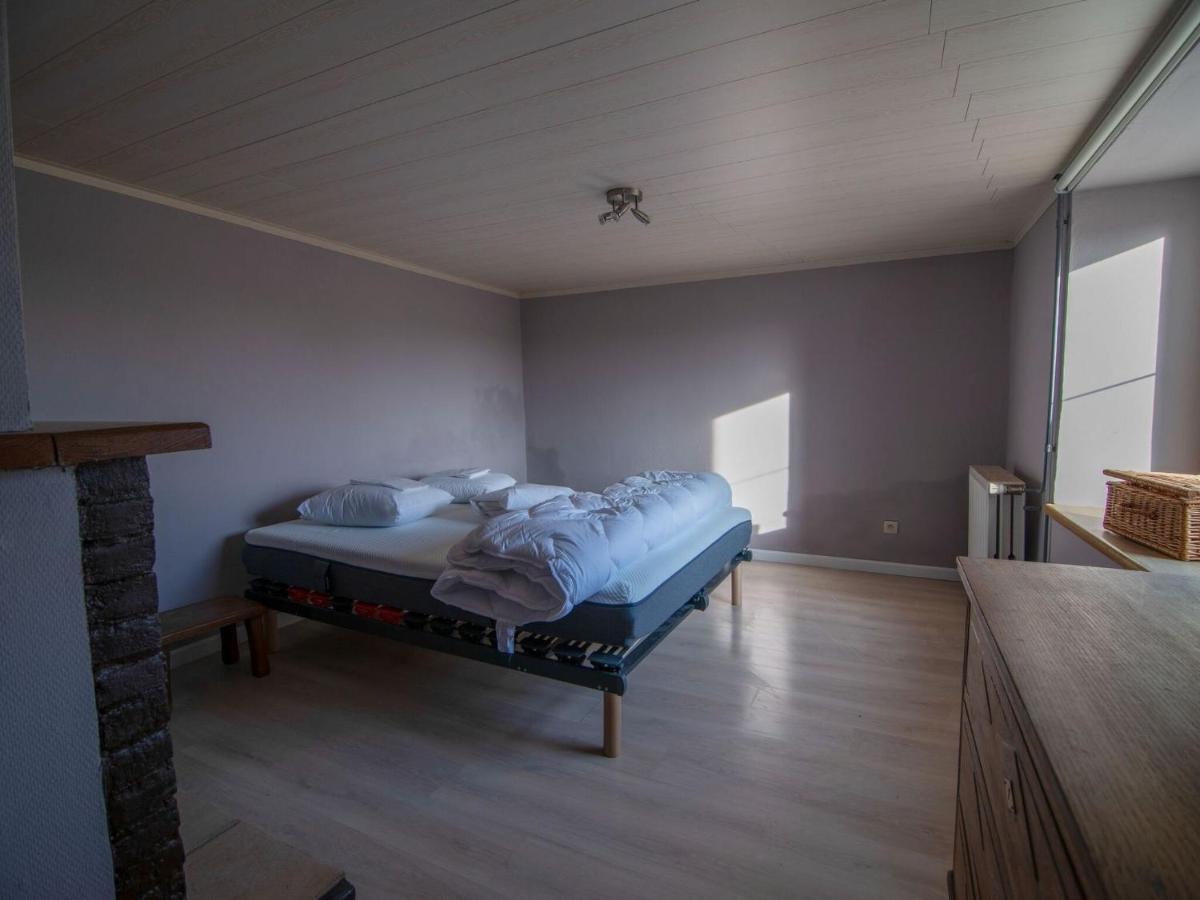 Very Spacious House With Sauna Spa And Countryside Views Gouvy Exteriör bild