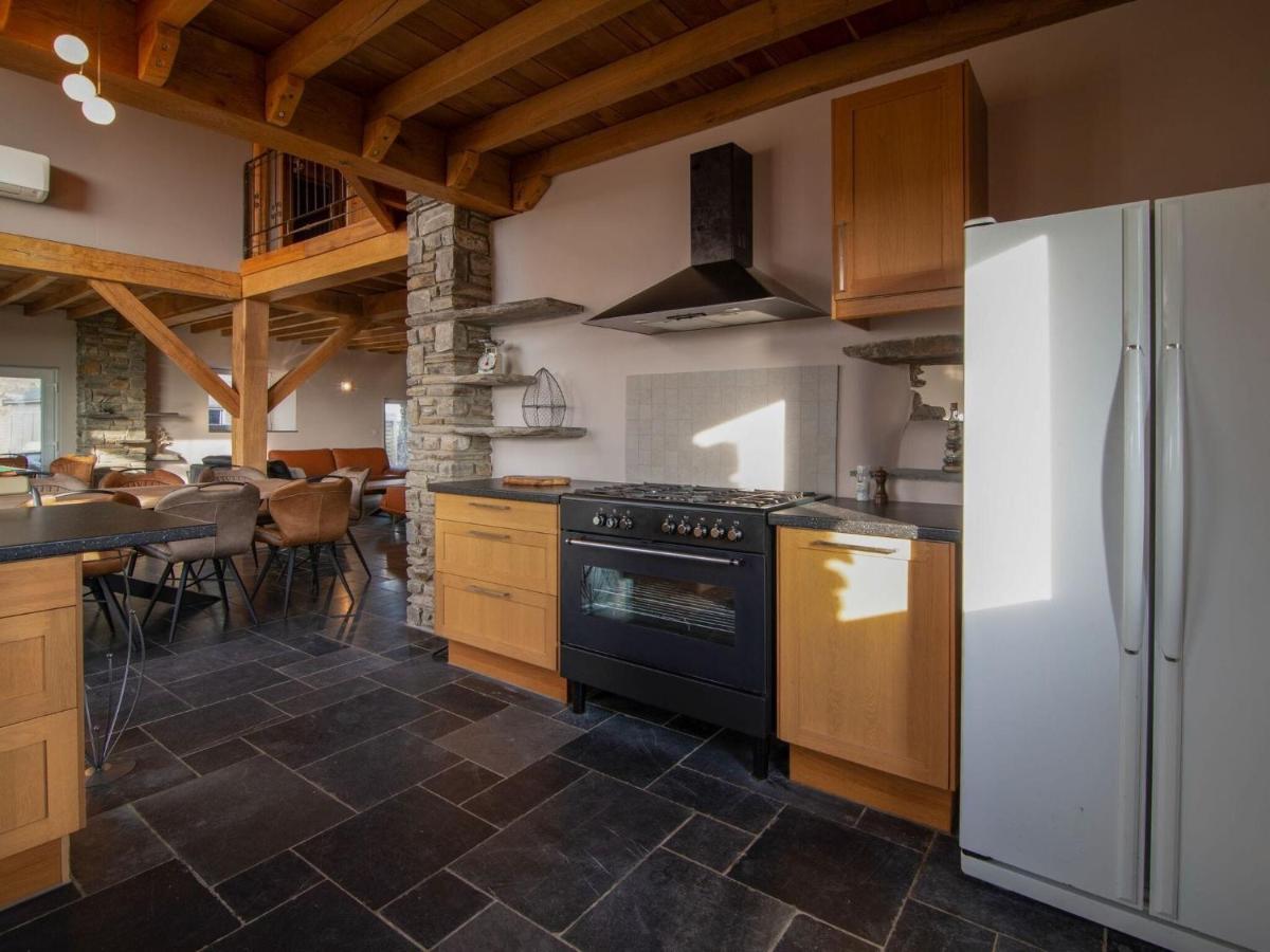 Very Spacious House With Sauna Spa And Countryside Views Gouvy Exteriör bild