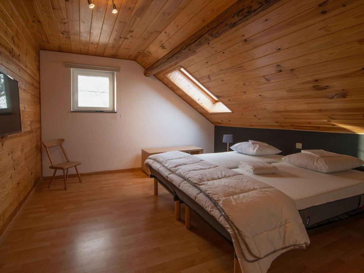 Very Spacious House With Sauna Spa And Countryside Views Gouvy Exteriör bild